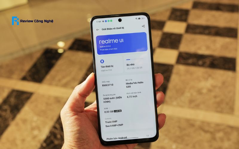 Cung cấp 2 tùy chọn cấu hình gồm RAM 6GB + ROM 128GB hoặc RAM 8GB + ROM 256GB