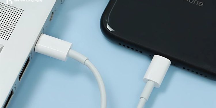 Cách kiểm tra cáp sạc iphone chính hãng mới nhất năm 2025