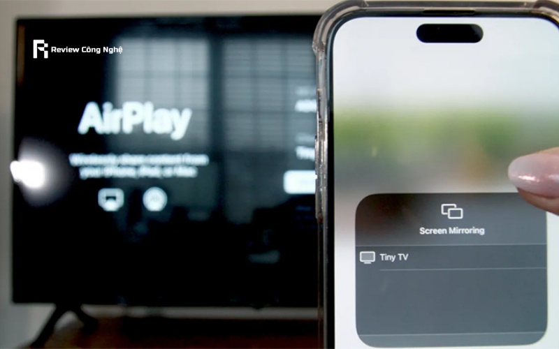 Màn hình iPhone hiện trên TV Sony qua AirPlay