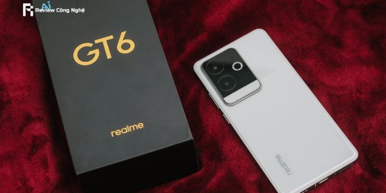 Realme GT6 review - chiếc smartphone đáng giá nhất tầm trung 2025